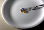 Eliane afirma que sente menos fome desde que começou a utilizar o medicamento (Agencia RBS/Ricardo Wolffenbüttel)