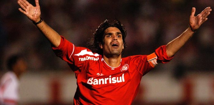 Mauro Vieira , BD - 16 Mauro Vieira , BD - 16