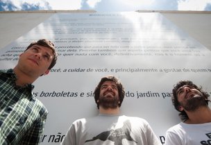 O coletivo criativo Shoot the Shit assina a obra Não deixe a cultura gaúcha morrer (Agencia RBS/Tárlis Schneider)