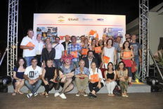 Patrocinadores, apoiadores e artistas do projeto receberam catálogo com fotos das obras e depoimentos (Agencia RBS/Félix Zucco)