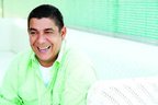 Zeca Pagodinho é só alto astral (Divulgação/Guto Costa)