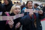 Cerca de 300 mil entradas foram vendidas para os filmes da Berlinale (AFP/SEBASTIAN KAHNERT)