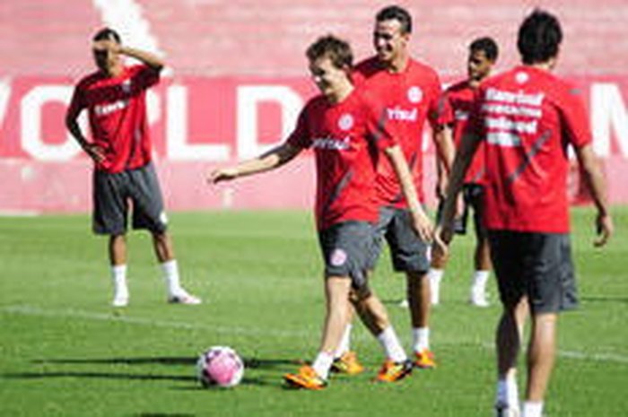 Alexandre Lops / Internacional Alexandre Lops / Internacional