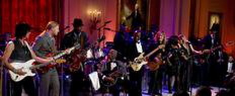 B.B. King e Buddy Guy tocam com diversos artistas de blues na Casa Branca (AFP/JIM WATSON)