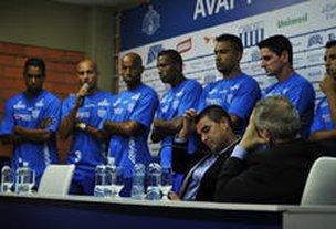 Jogadores se pronunciaram contra a saída de Carlos Arini (Agencia RBS/Charles Guerra)
