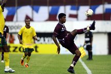 Caion foi titular no ataque grená nas duas partidas da decisão do Gauchão (Porthus Junior, BD)