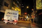 Vizinho da vítima notou que tinha algo errado no apartamento da idosa e chamou a polícia (Agencia RBS/Félix Zucco)