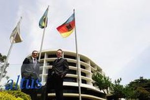 Ricardo Felizzola e Luiz Gerbase (óculos) são os diretores da Altus (Agencia RBS/Ricardo Duarte)