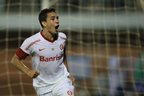 Jogador deve voltar a campo apenas no retorno do Brasileirão, após a Copa das Confederações (Diego Vara/Agência RBS)