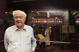 Médico dá nome ao Centro de Memória, um museu que guarda fotos, equipamentos hospitalares e instrumentos cirúrgicos, muitos dos quais doados pela família Brugger (Roni Rigon, Agência RBS)