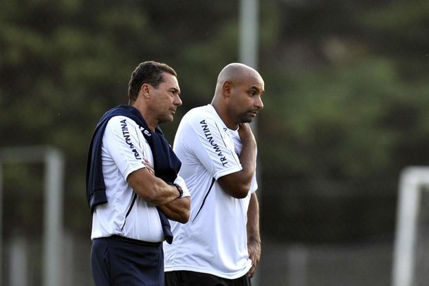Foi uma decisão inteligente do Grêmio mantê-lo, diz Emerson sobre Luxemburgo (Agencia RBS/Félix Zucco)