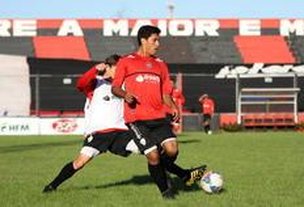 Bento Freitas recebe jogo decisivo entre o Xavante e o União Frederiquense (Divulgação/Carlos Insaurriaga)