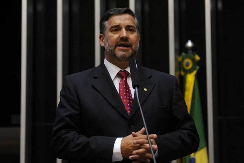 Deputado federal Paulo Pimenta (PT) assume a comissão de Orçamento da Câmara dos Deputados. 