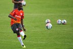Juan é desfalque colorado diante do Cuiabá (Agencia RBS/Diego Vara)
