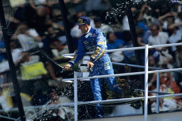 Reprodução / www.michael-schumacher.de Reprodução / www.michael-schumacher.de