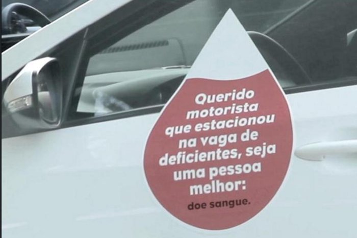 Reprodução / adesivosincero.tumblr Reprodução / adesivosincero.tumblr