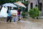 Chuva obriga moradores de Alvorada a deixarem suas casas.
