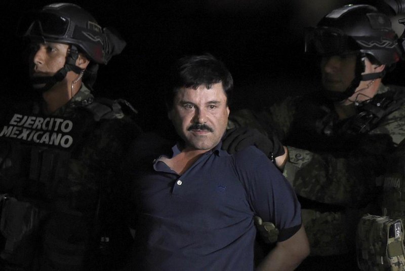 Atraído por sua ambição de protagonizar um filme, Joaquín El Chapo Guzmán, o narcotraficante mais procurado do mundo até sua recaptura da sexta-feira, voltou à prisão da qual escapou há seis meses em meio a pedidos para extraditá-lo aos Estados Unidos.