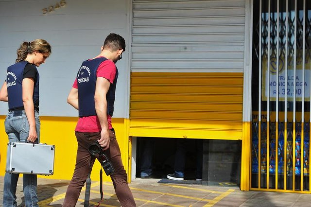  Santa Maria 29/08/2017Hom&iacute;cidio na farm&aacute;cia Agafarma