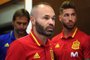 Spains midfielder Andres Iniesta (C) arrives followed by Spains defender Sergio Ramos (R) and Spains coach Julen Lopetegui to give a press conference at the Royal Spanish Football Federations Ciudad del Futbol in Madrid on September 1, 2017 on the eve of their World Cup 2018 qualifier football match against Italy. / AFP PHOTO / GABRIEL BOUYS
