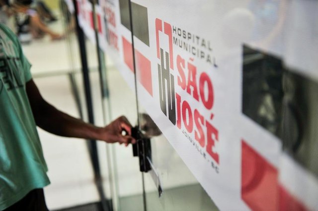 JOINVILLE, SC, BRASIL, 10-02-2016: Hospital São José. (Foto: Leo Munhoz/ Agência RBS) JOINVILLE, SC, BRASIL, 10-02-2016: Hospital São José. (Foto: Leo Munhoz/ Agência RBS)