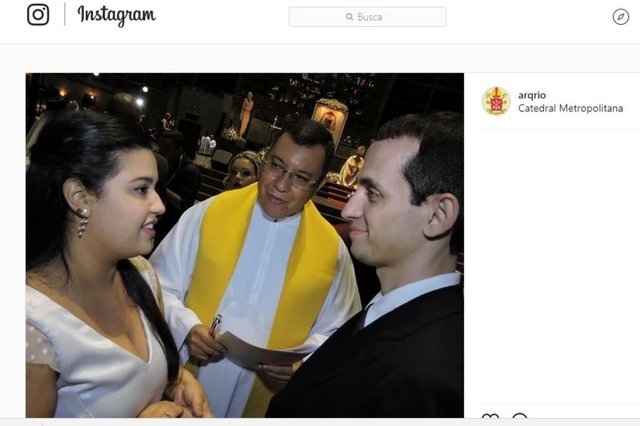 @arqrio registrando o casamento de Tábita Braga, filha de joinvilenses e Carlos Eduardo Figueira que aconteceu na Catedral do Rio de Janeiro. @arqrio registrando o casamento de Tábita Braga, filha de joinvilenses e Carlos Eduardo Figueira que aconteceu na Catedral do Rio de Janeiro.