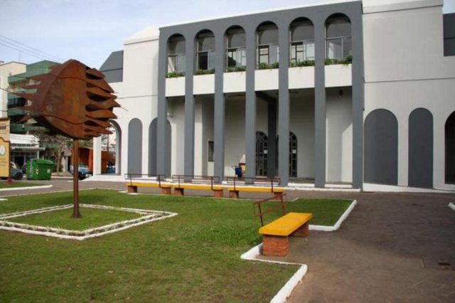 evento Antropofagia de Letras &iquest; Di&aacute;logos CulturaisQuando: ter&ccedil;a e quarta, das 19h &agrave;s 22h Onde: Biblioteca P&uacute;blica Municipal Henrique Bastide (Av. Presidente Vargas, 1.300)Quanto: doa&ccedil;&atilde;o de um livro liter&aacute;rio (contos, poesias e cr&ocirc;nicas) Informa&ccedil;&otilde;es: (55) 3218-1396 ou antropofagia.intercultural@gmail.com