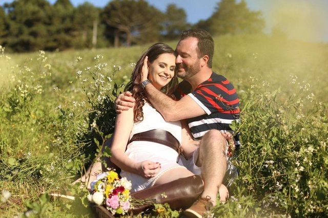 Sabrini Schier e Jaison Stankowski de Azeredo no seu ensaio de noivos na véspera do seu casamento que aconteceu em Rio Negrinho. Felicidades ao casal. Sabrini Schier e Jaison Stankowski de Azeredo no seu ensaio de noivos na véspera do seu casamento que aconteceu em Rio Negrinho. Felicidades ao casal.