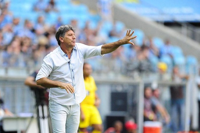 PORTO ALEGRE, RS, BRASIL, 02.09.2017.
Grêmio encara o Sport na Arena. Com time titular, Renato Portaluppi tenta fazer o Grêmio se aproximar do líder Corinthians no Brasileirão, em jogo na Arena.
(Foto: Carlos Macedo/Agência RBS)
PORTO ALEGRE, RS, BRASIL, 02.09.2017.
Grêmio encara o Sport na Arena. Com time titular, Renato Portaluppi tenta fazer o Grêmio se aproximar do líder Corinthians no Brasileirão, em jogo na Arena.
(Foto: Carlos Macedo/Agência RBS)
