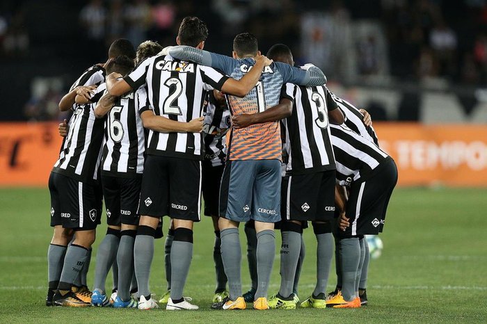 Botafogo x Flamengo pelo Campeonato Brasileiro no estadio Nilton Santos. 10 de Setembro de 2017, Rio de Janeiro, RJ, Brasil. Foto: Vitor Silva/SSPress/Botafogo. Botafogo x Flamengo pelo Campeonato Brasileiro no estadio Nilton Santos. 10 de Setembro de 2017, Rio de Janeiro, RJ, Brasil. Foto: Vitor Silva/SSPress/Botafogo.