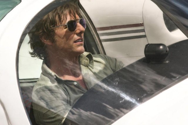 Feito na América, filme com tom cruise Feito na América, filme com tom cruise