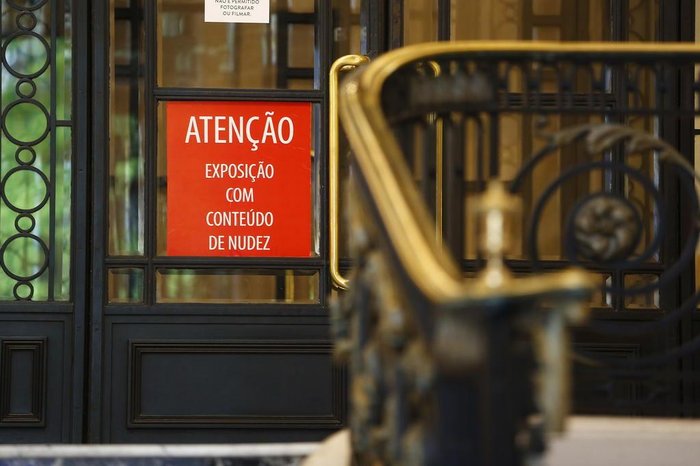 PORTO ALEGRE, RS, BRASIL: Santander Cutural após protestos e encerramento da exposição Queermuseu. (FOTO: Isadora Neumann/Agência RBS)
PORTO ALEGRE, RS, BRASIL: Santander Cutural após protestos e encerramento da exposição Queermuseu. (FOTO: Isadora Neumann/Agência RBS)