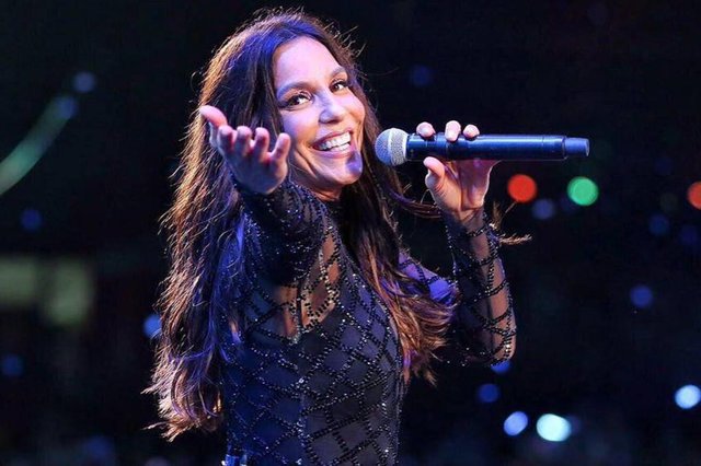 Ivete Sangalo convida santa-marienses a ir no show Ivete Sangalo convida santa-marienses a ir no show