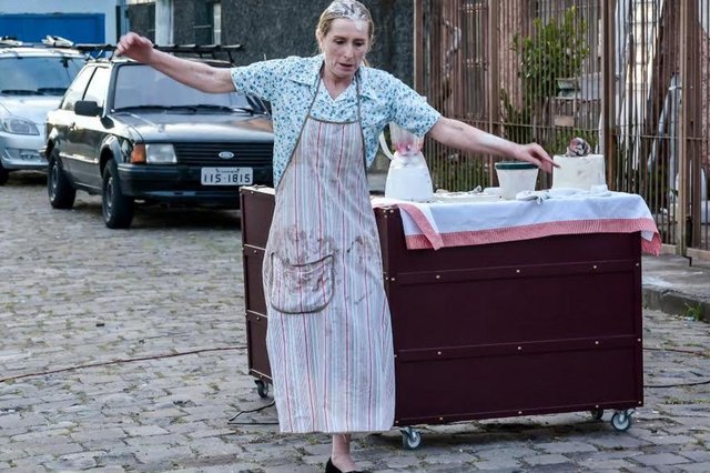 Espetáculo Odila, do Grupo Teatro Mecânico - artistas em colaboração. Atriz Tina Andrighetti. Espetáculo Odila, do Grupo Teatro Mecânico - artistas em colaboração. Atriz Tina Andrighetti.