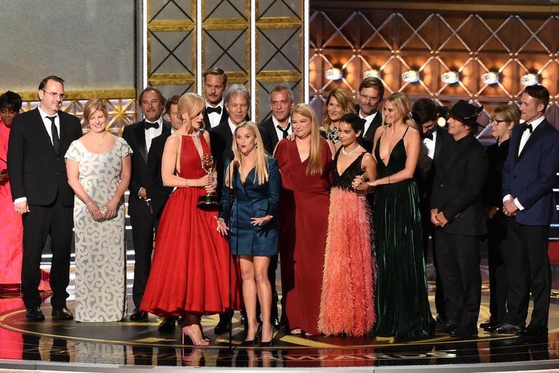69th Emmy Awards 

Nicole Kidman, Reese Witherspoon, Zoe Kravitz, Shailene Woodley and the cast and crew of Big Little Lies accept the award for Outstanding Limited Series for Big Little Lies onstage e during the 69th Emmy Awards at the Microsoft Theatre on September 17, 2017 in Los Angeles, California.   / AFP PHOTO / Frederic J. Brown

Editoria: ACE
Local: Los Angeles
Indexador: FREDERIC J. BROWN
Secao: culture (general)
Fonte: AFP
Fotógrafo: STF