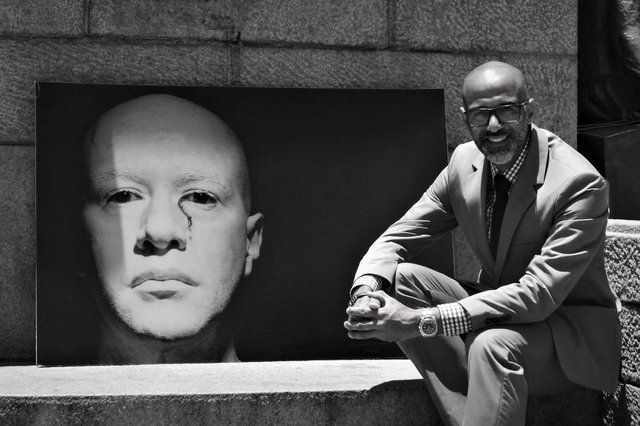 O artista joinvilense Sergio Adriano H, foi um dos premiados pelo Edital Elisabete Anderle de Estímulo à Cultura 2017. Ele foi selecionado pelo projeto Ruptura do Invisível, exposição fotografia, que vai percorrer 4 cidades do Estado de Santa Catarina, Florianópolis, Blumenau, Jaraguá do Sul e Joinville. A cerimônia de entrega foi no Teatro Ademir Rosa, no Centro Integrado de Cultura em Florianópolis. O artista joinvilense Sergio Adriano H, foi um dos premiados pelo Edital Elisabete Anderle de Estímulo à Cultura 2017. Ele foi selecionado pelo projeto Ruptura do Invisível, exposição fotografia, que vai percorrer 4 cidades do Estado de Santa Catarina, Florianópolis, Blumenau, Jaraguá do Sul e Joinville. A cerimônia de entrega foi no Teatro Ademir Rosa, no Centro Integrado de Cultura em Florianópolis.