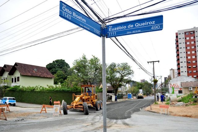 JOINVILLE,SC,BRASIL,19-09-2017.Obras de macrodrenagem na rua Otto Boehm com Euzébio de Queiros.(Foto:Salmo Duarte/A Notícia) JOINVILLE,SC,BRASIL,19-09-2017.Obras de macrodrenagem na rua Otto Boehm com Euzébio de Queiros.(Foto:Salmo Duarte/A Notícia)