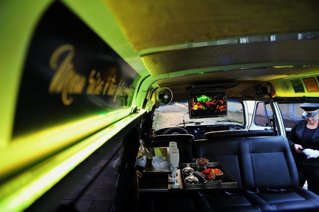 Santa Maria - RS - Brasil 18/09/2017kombi pode ser contratada para passeios turísticos, chás de panelas, despedidas de solteiro e para buscar o amor no aeroporto Santa Maria - RS - Brasil 18/09/2017kombi pode ser contratada para passeios turísticos, chás de panelas, despedidas de solteiro e para buscar o amor no aeroporto