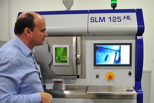 JOINVILLE,SC,BRASIL,19-09-2017.Nova sede dos institutos Senai de inovação em sistema de manufatura e em processamento a laser.Marcos Hollerweger,diretor do senai.(Foto:Salmo Duarte/A Notícia) JOINVILLE,SC,BRASIL,19-09-2017.Nova sede dos institutos Senai de inovação em sistema de manufatura e em processamento a laser.Marcos Hollerweger,diretor do senai.(Foto:Salmo Duarte/A Notícia)