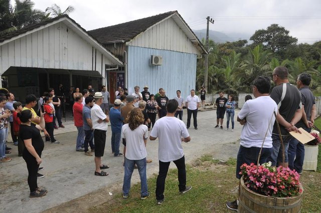 Reunião comunitária na escola Margarida Freygang na Nova Rússia. Reunião comunitária na escola Margarida Freygang na Nova Rússia.
