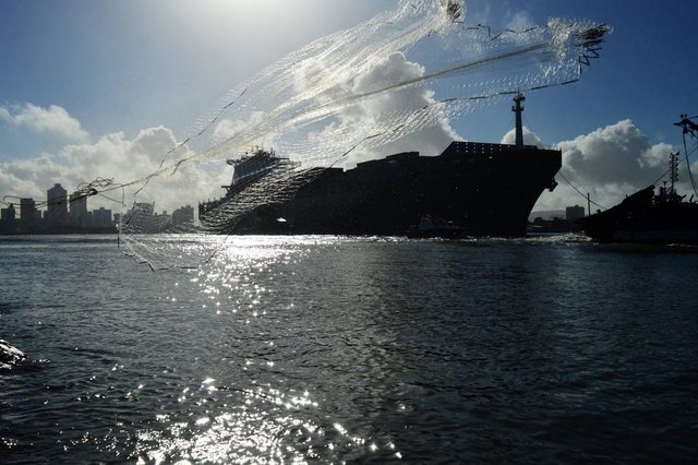 Navio no Porto de Itajaí Navio no Porto de Itajaí