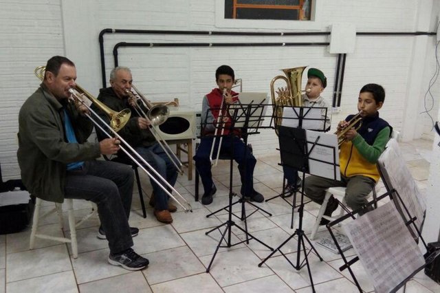 Com 35 alunos, Escola Municipal de Música incentiva a cultura musical em Silveira Martins Com 35 alunos, Escola Municipal de Música incentiva a cultura musical em Silveira Martins