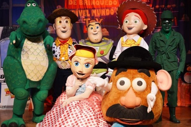 Amigo Estou Aqui ¿ O Incrível Mundo de Toy Story Amigo Estou Aqui ¿ O Incrível Mundo de Toy Story
