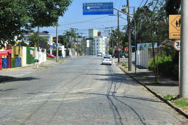 JOINVILLE,SC,BRASIL,27-09-2017.Teste AN nas ruas - Rua Pres Prudente de Moraes,bairro Santo Antonio.(Foto:Salmo Duarte/A Notícia) JOINVILLE,SC,BRASIL,27-09-2017.Teste AN nas ruas - Rua Pres Prudente de Moraes,bairro Santo Antonio.(Foto:Salmo Duarte/A Notícia)