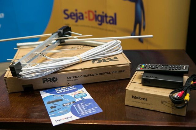 Hospital Infantil Joana de Gusmão recebe kits digitais doados em parceria entre Seja Digital, Intelbras, Eletro Rachadel e NSC TV Hospital Infantil Joana de Gusmão recebe kits digitais doados em parceria entre Seja Digital, Intelbras, Eletro Rachadel e NSC TV