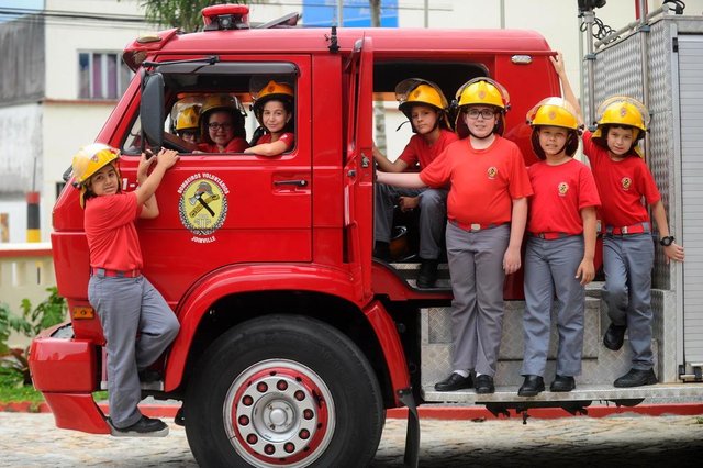 JOINVILLE, SC, BRASIL (11-10-2017) - Bombeiros Mirins de Joinville. (Foto: Maykon Lammerhirt, A Notícia) JOINVILLE, SC, BRASIL (11-10-2017) - Bombeiros Mirins de Joinville. (Foto: Maykon Lammerhirt, A Notícia)