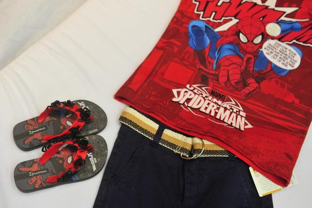  SANTA MARIA, RS, BRASIL. 10/10/2017.Para os meninos, al&eacute;m de bonita, a roupa tamb&eacute;m deve ser confort&aacute;vel.FOTO: GABRIEL HAESBAERT / NEWCO DSM