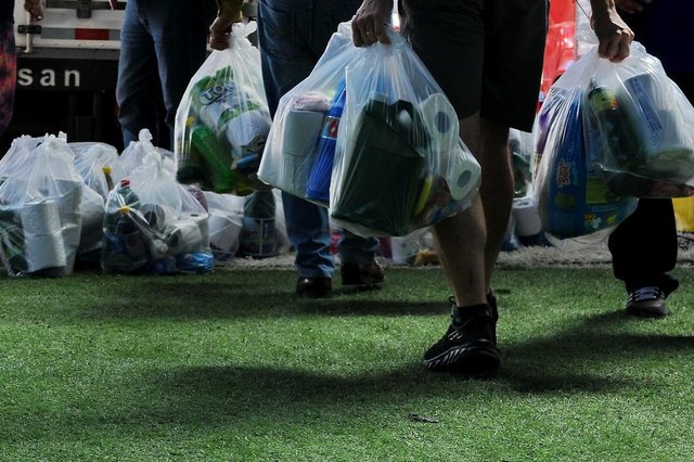 Santa Maria, RS, Brasil, 20/10/2017.Estragos causados pelo temporal deve levar Prefeitura de Santa Maria a assinar decreto de situação de emergência. Santa Maria, RS, Brasil, 20/10/2017.Estragos causados pelo temporal deve levar Prefeitura de Santa Maria a assinar decreto de situação de emergência.
