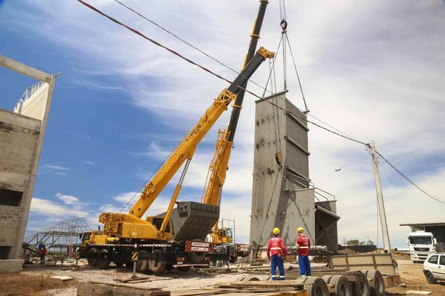 Come&ccedil;a a montagem da caldeira na Termel&eacute;trica S&atilde;o Sep&eacute; 