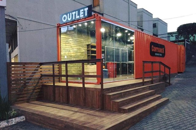 Abre nesta sexta a Outlet Container, anexo ao Posto Padoin na Avenida Dores Abre nesta sexta a Outlet Container, anexo ao Posto Padoin na Avenida Dores
